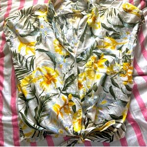 Old navy summer shirt